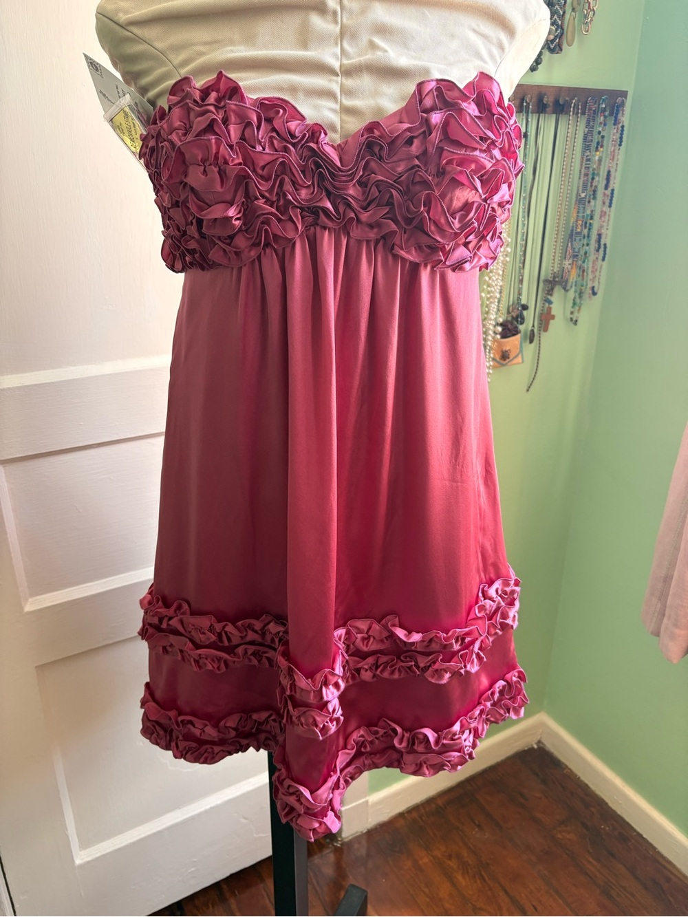 RARE Vintage 100% Silk Betsey Johnson Plum Ruffle Strapless Cocktail Dress - Picture 2 of 10